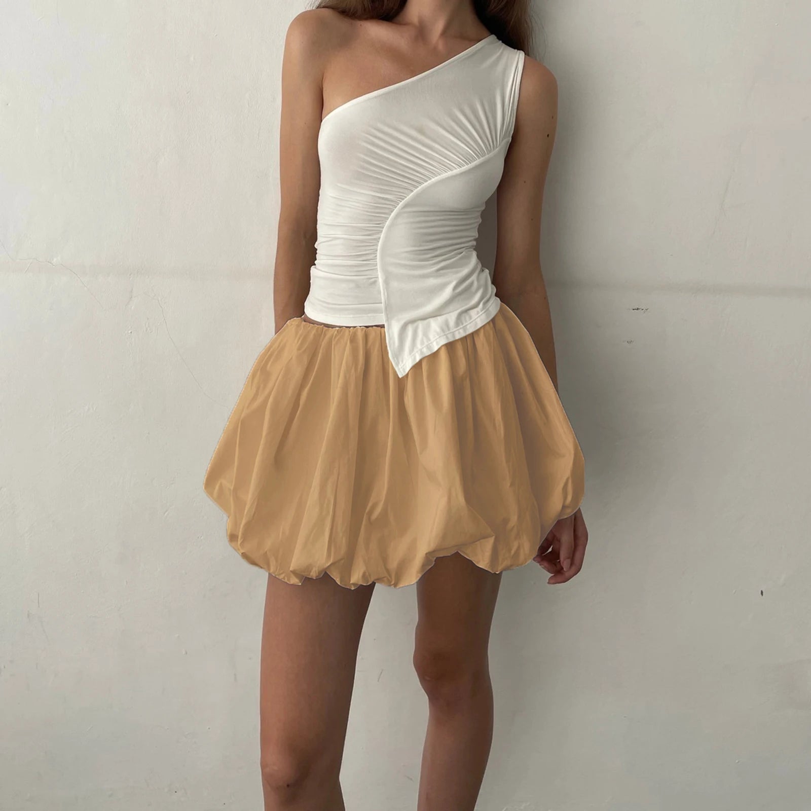 Women Lantern Mini Skirts Summer Casual Loose Fitting Elastic Waist Solid Color Short Puffball Skirt Sweet Style Skirts Girls